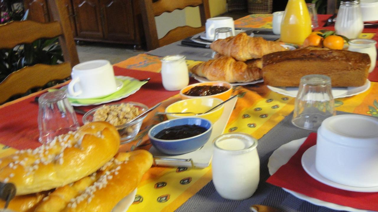 Domaine De Poudos Bed & Breakfast Auterive  Dış mekan fotoğraf